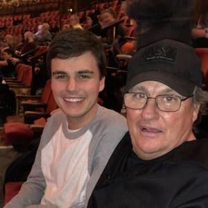 Meet your Posher, Garrett